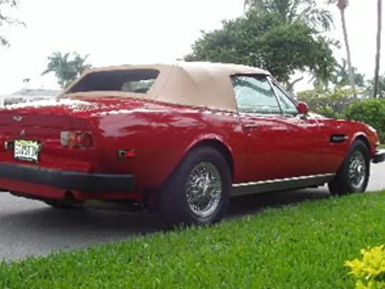 1982 Aston Martin DBS V8 & V8 & V8 Vantage - Image 2 of 7