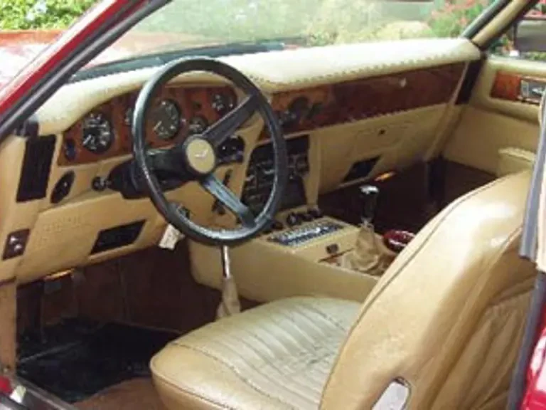 1982 Aston Martin DBS V8 & V8 & V8 Vantage - Image 5 of 7