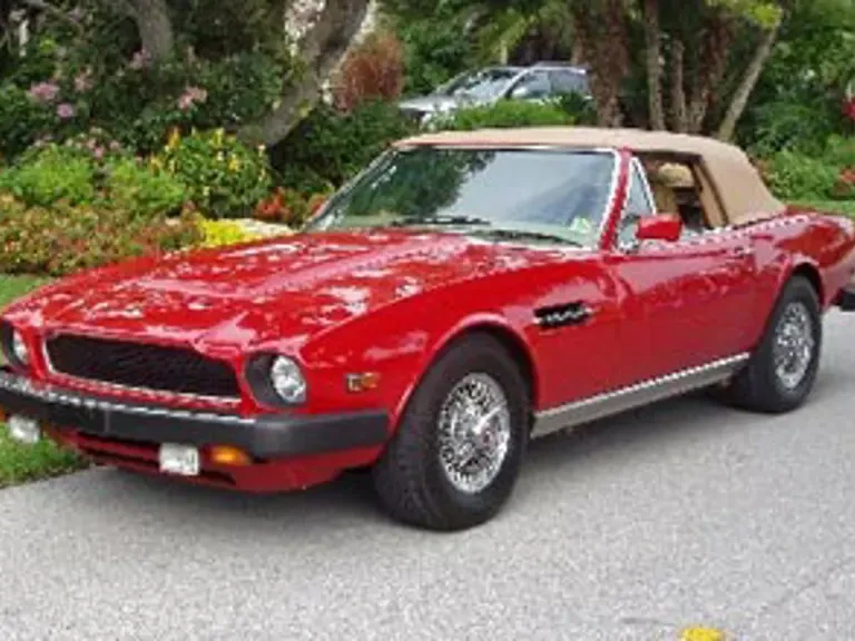 1982 Aston Martin DBS V8 & V8 & V8 Vantage - Image 3 of 7