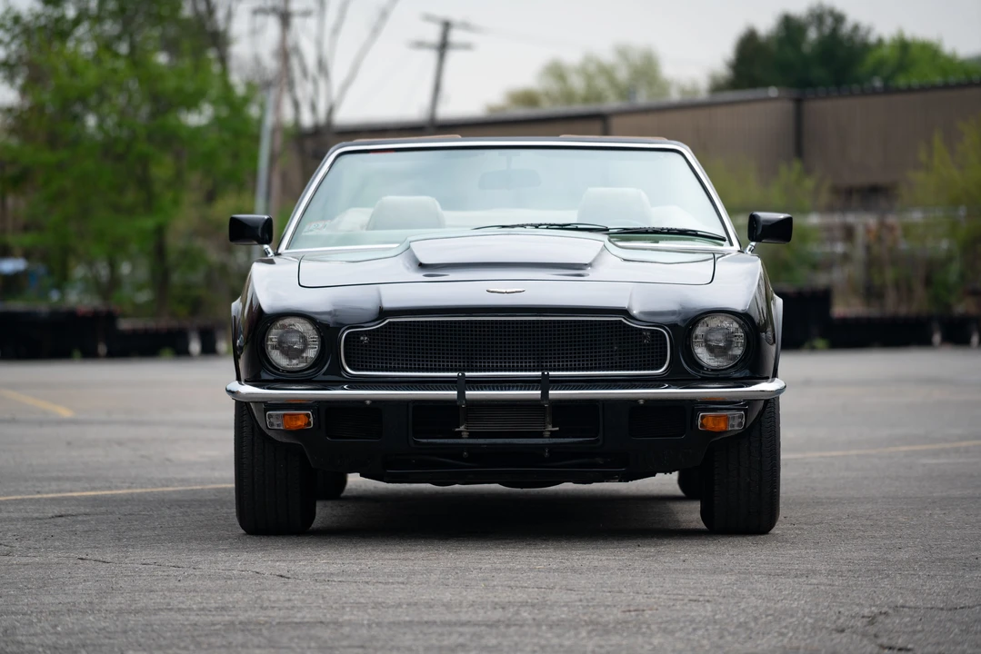 1982 Aston Martin DBS V8 & V8 & V8 Vantage - Image 21 of 31
