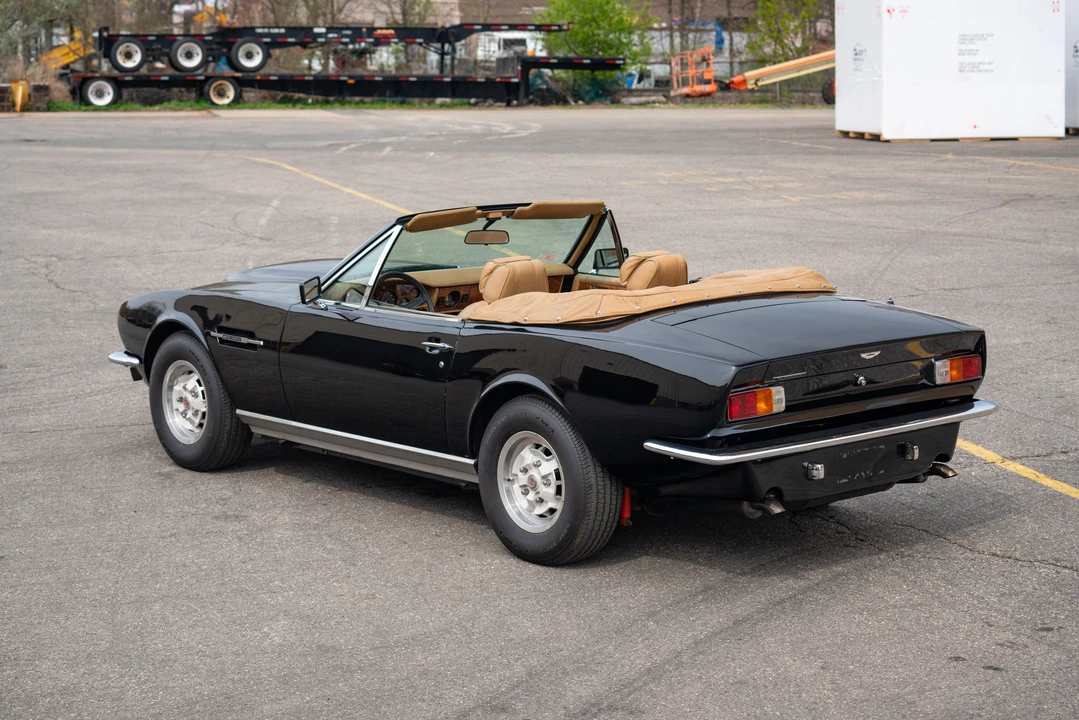 1982 Aston Martin DBS V8 & V8 & V8 Vantage - Image 6 of 31
