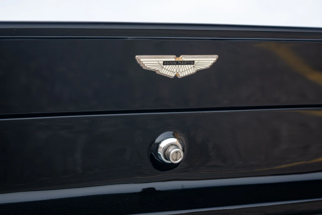 1982 Aston Martin DBS V8 & V8 & V8 Vantage - Image 7 of 31