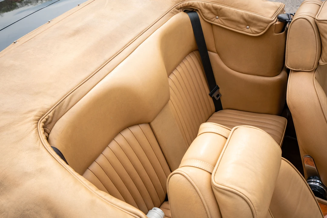 1982 Aston Martin DBS V8 & V8 & V8 Vantage - Image 9 of 31