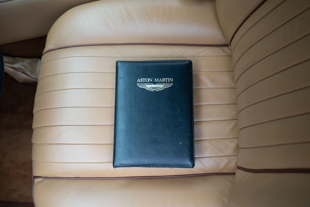 1982 Aston Martin DBS V8 & V8 & V8 Vantage - Image 29 of 31