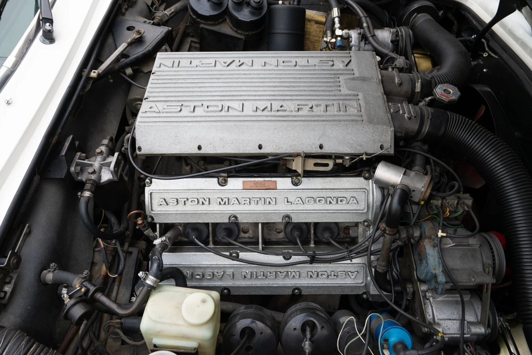 1982 Aston Martin DBS V8 & V8 & V8 Vantage - Image 20 of 31