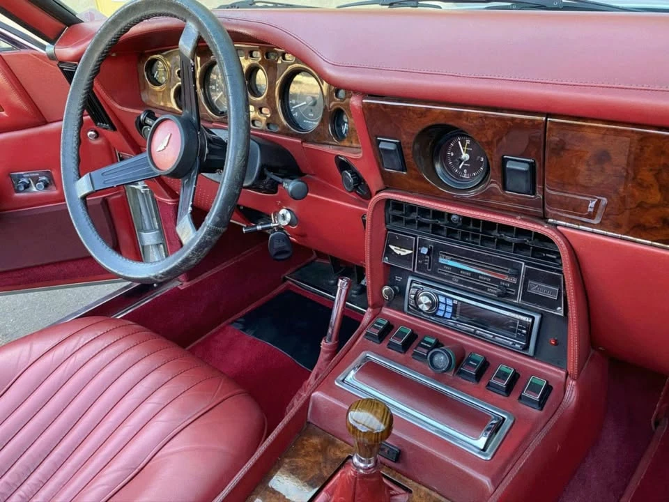 1982 Aston Martin DBS V8 & V8 & V8 Vantage - Image 10 of 20