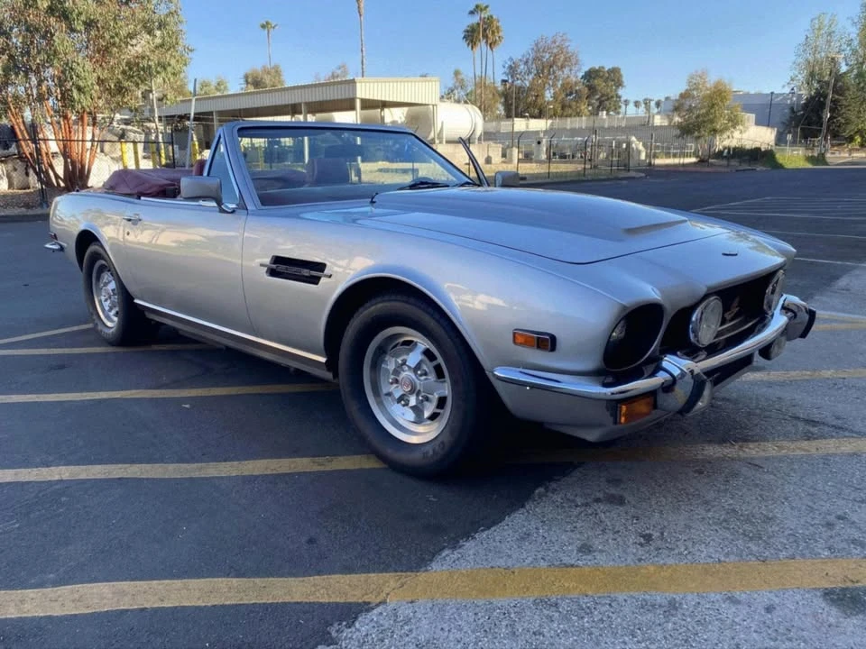 1982 Aston Martin DBS V8 & V8 & V8 Vantage - Image 4 of 20