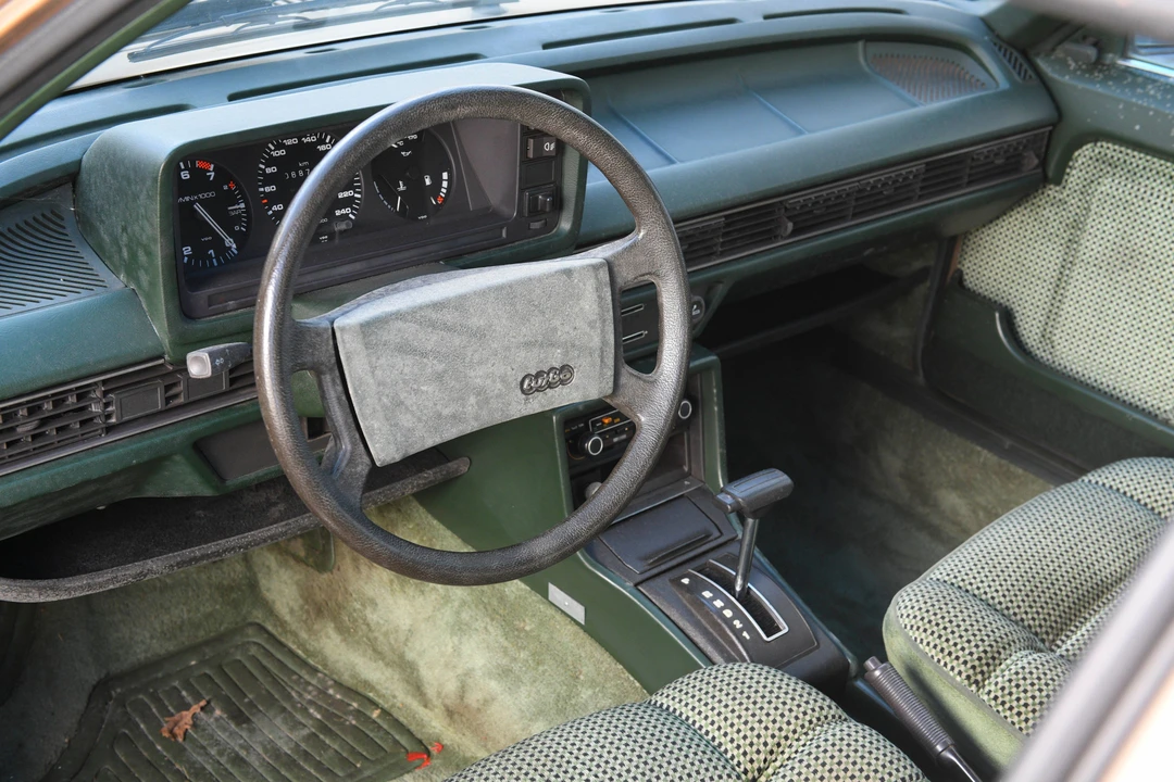 1982 Audi C2 100 & 200 & 5000 - Image 29 of 31