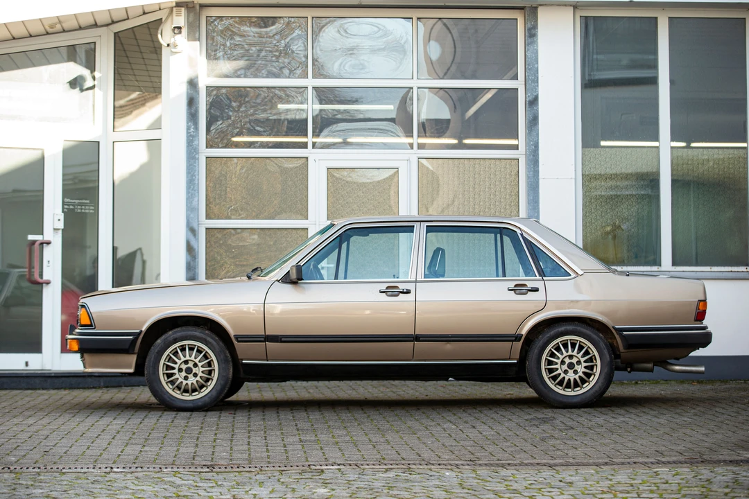 1982 Audi C2 100 & 200 & 5000 - Image 6 of 31