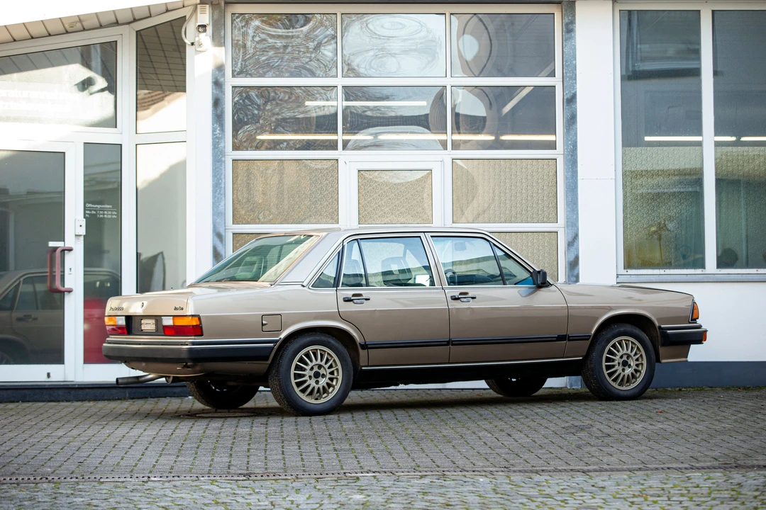 1982 Audi C2 100 & 200 & 5000 - Image 4 of 31