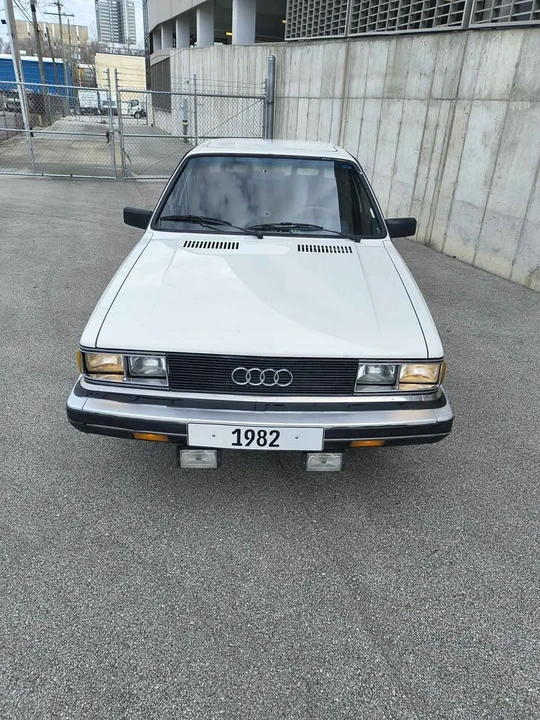 1982 Audi B2 80 & 90 & 4000 - Image 2 of 18