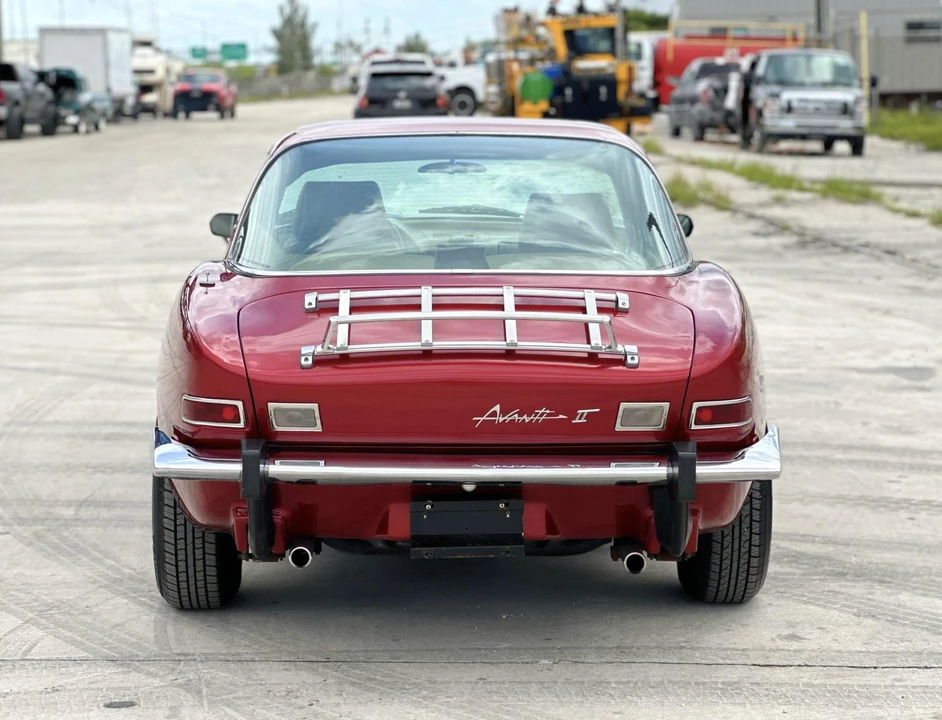 1982 Studebaker Avanti - Image 14 of 31