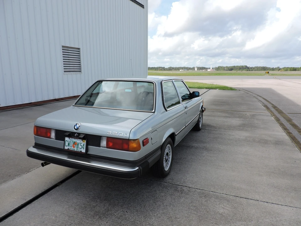1982 BMW E21 3 Series - Image 3 of 31