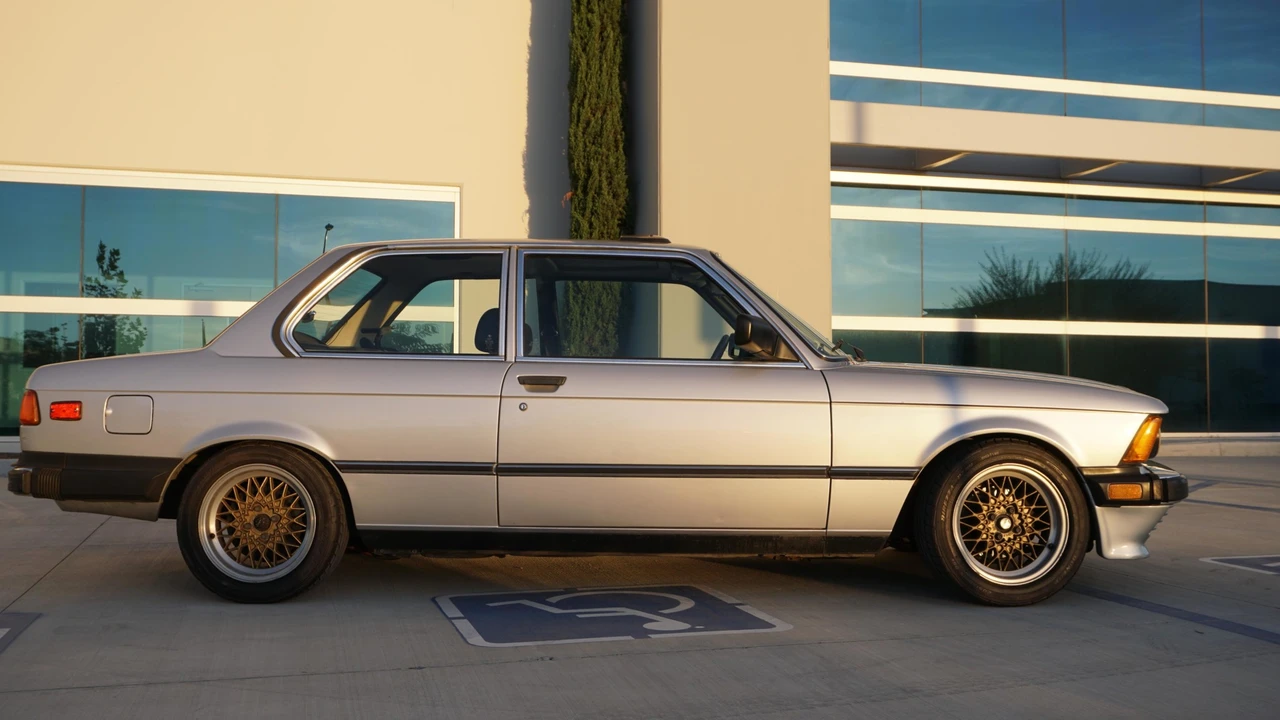 1982 BMW E21 3 Series - Image 3 of 31
