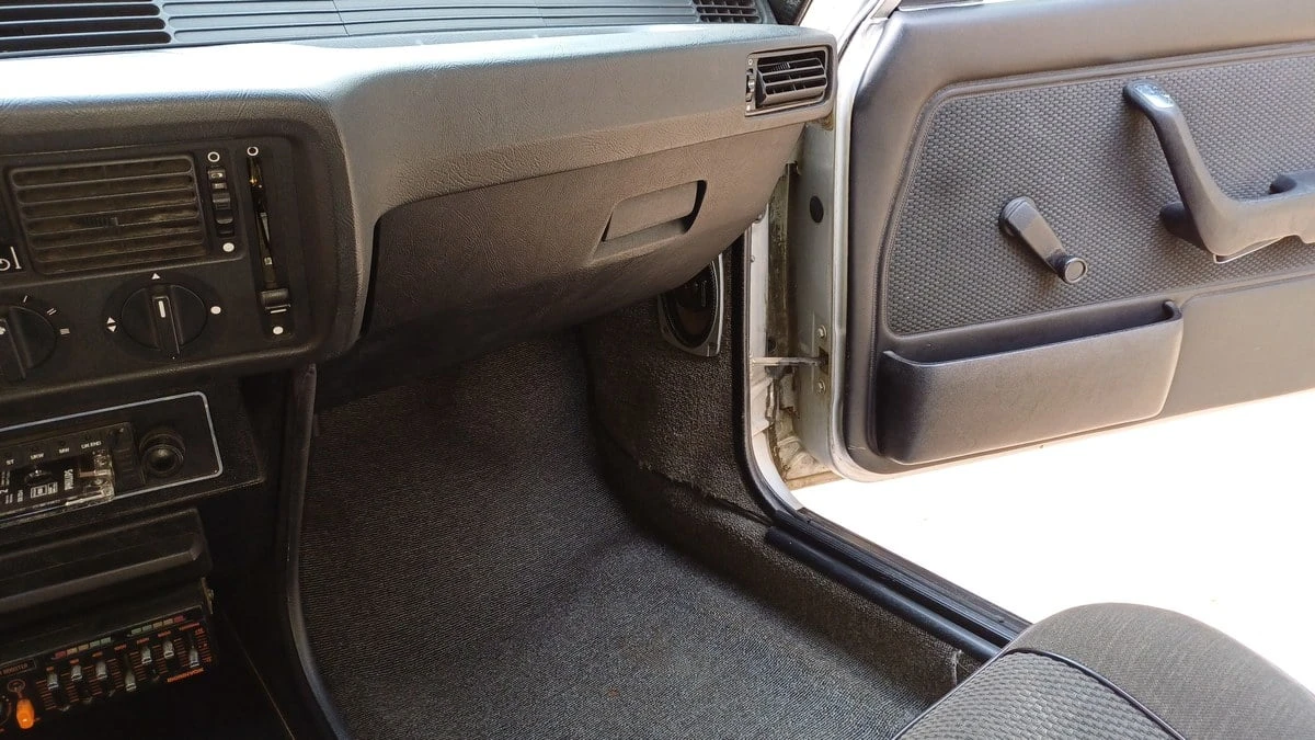 1982 BMW E21 3 Series - Image 15 of 30