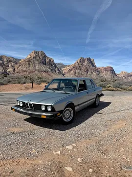 1982 BMW 528e
