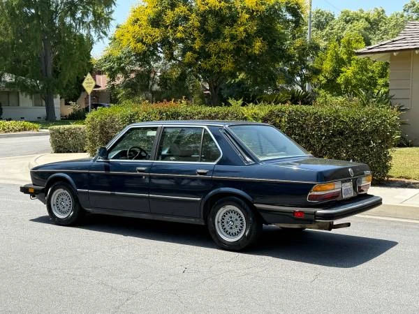 1982 BMW E28 5 Series - Image 3 of 11