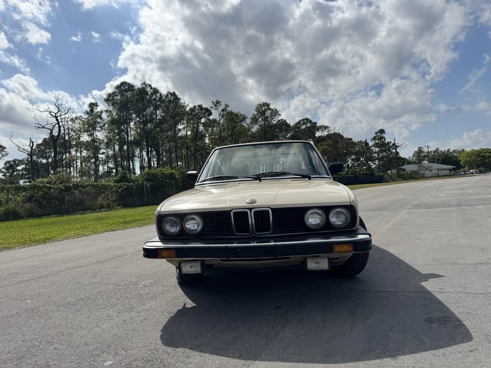 1982 BMW E28 5 Series - Image 8 of 31