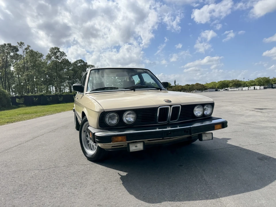 1982 BMW E28 5 Series - Image 10 of 31