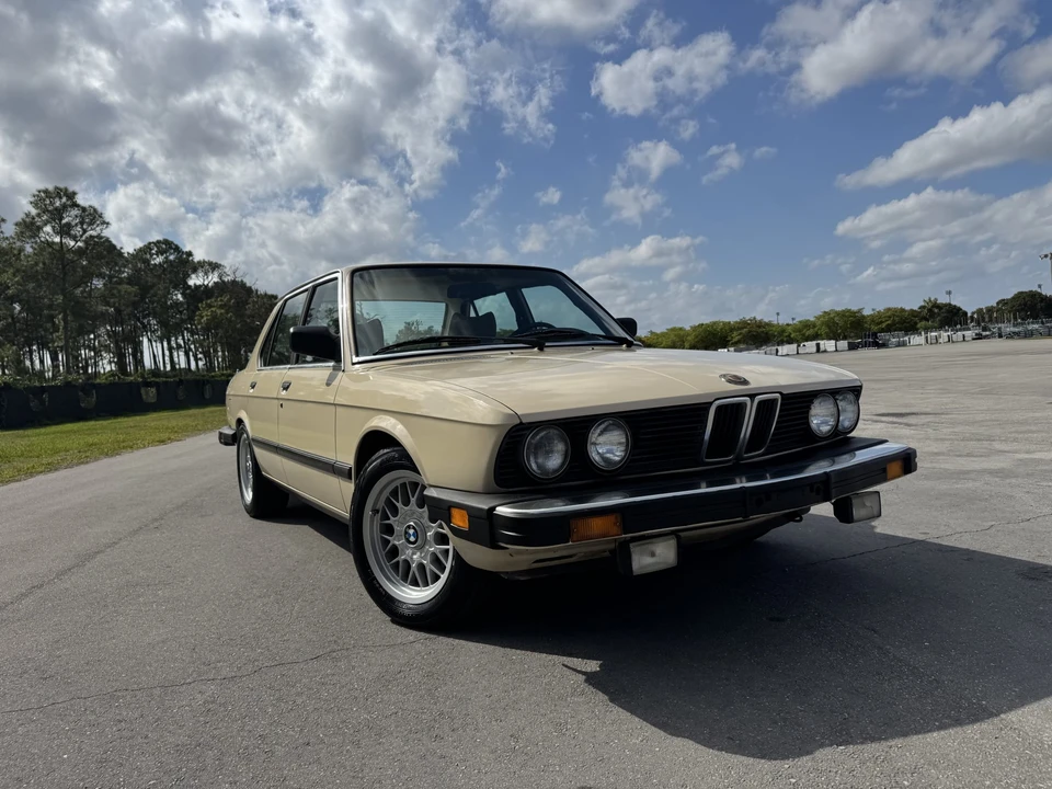 1982 BMW E28 5 Series - Image 11 of 31