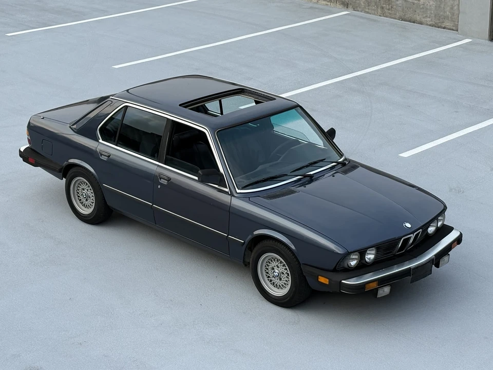1982 BMW E28 5 Series - Image 30 of 31
