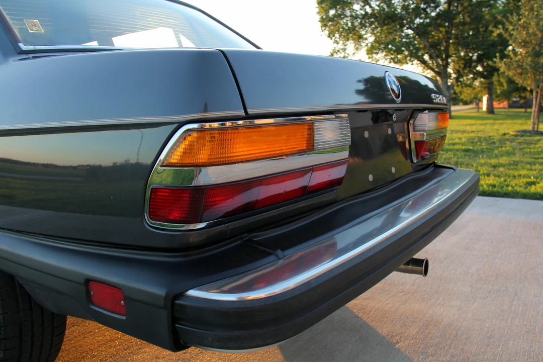1982 BMW E28 5 Series - Image 30 of 31