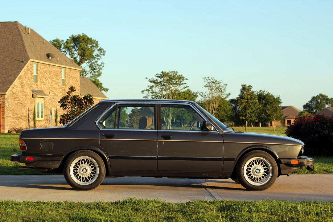 1982 BMW E28 5 Series - Image 11 of 31
