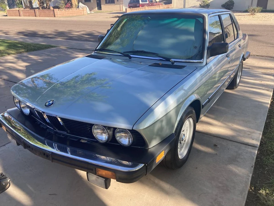 1982 BMW E28 5 Series - Image 2 of 11