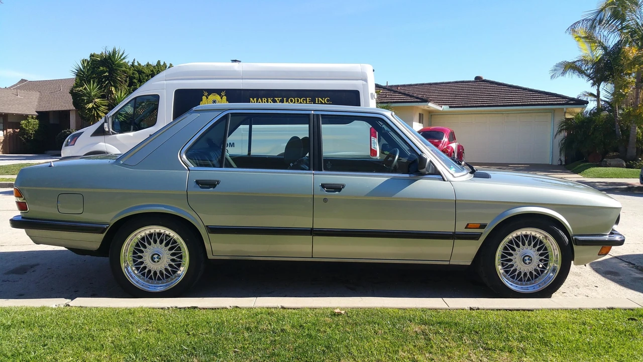 1982 BMW E28 5 Series - Image 8 of 31