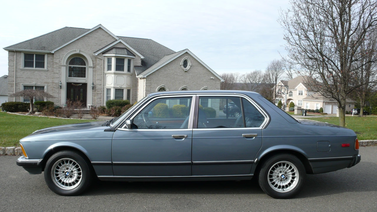 1982 BMW E23 7 Series - Image 3 of 31