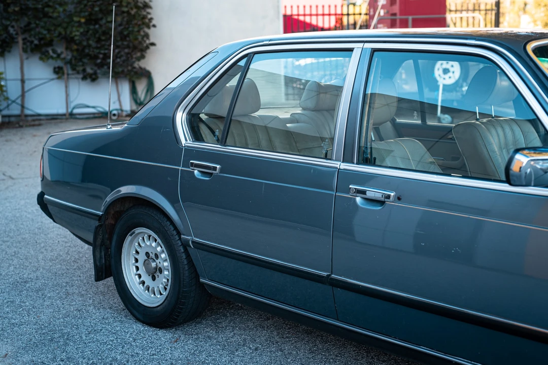 1982 BMW E23 7 Series - Image 8 of 31