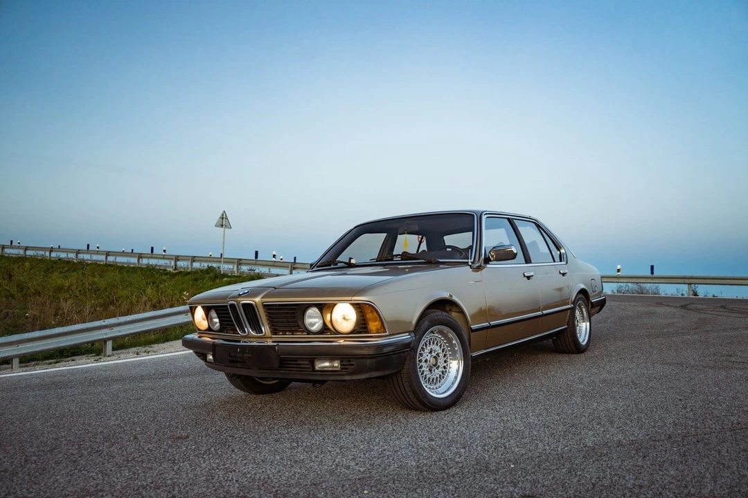 1982 BMW E23 7 Series - Image 11 of 30