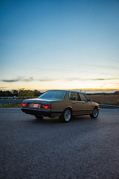 1982 BMW E23 7 Series - Image 13 of 30
