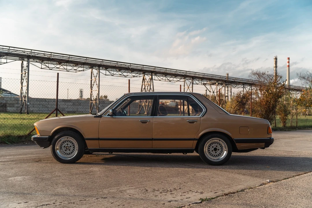 1982 BMW E23 7 Series - Image 6 of 30