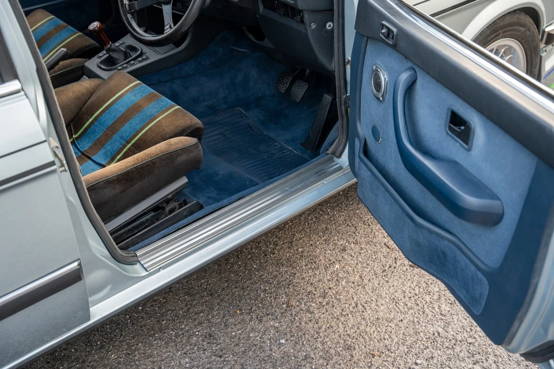 1982 BMW E28 5 Series - Image 25 of 30