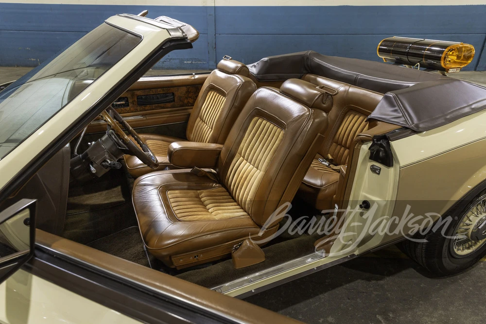 1982 Buick Riviera 4th-7th Gen - Image 4 of 4