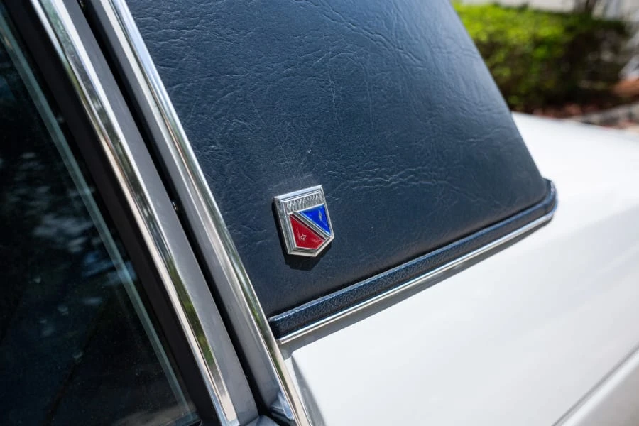 1982 Buick Electra - Image 8 of 12
