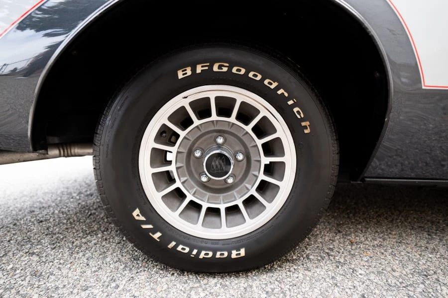 1982 Buick Grand National - Image 16 of 30