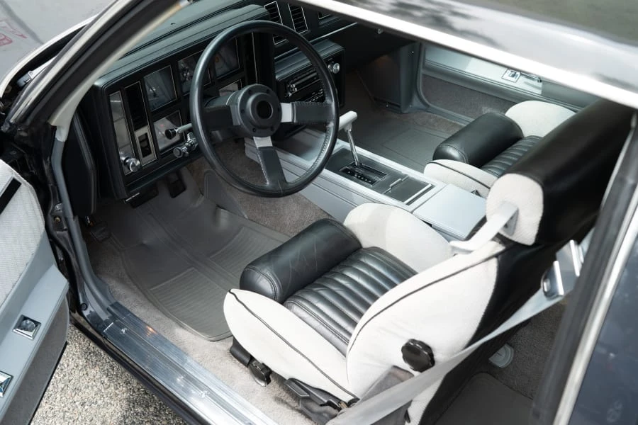 1982 Buick Grand National - Image 18 of 30
