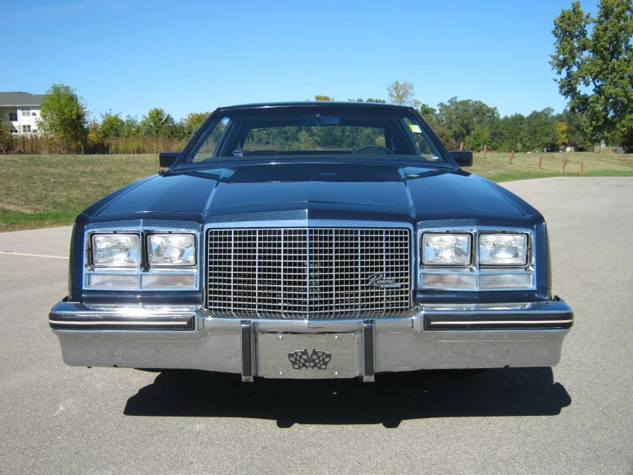 1982 Buick Riviera 4th-7th Gen - Image 6 of 6