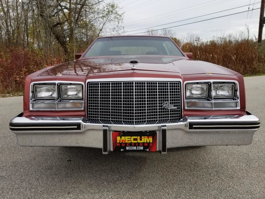 1982 Buick Riviera 4th-7th Gen - Image 9 of 9