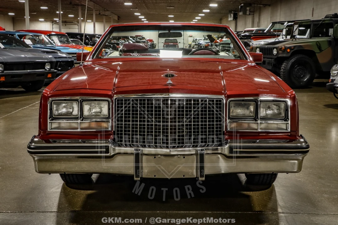 1982 Buick Riviera 4th-7th Gen - Image 21 of 31