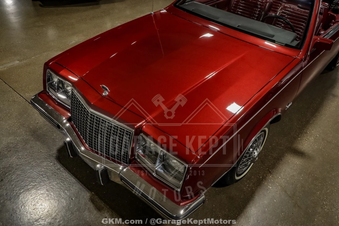 1982 Buick Riviera 4th-7th Gen - Image 25 of 31