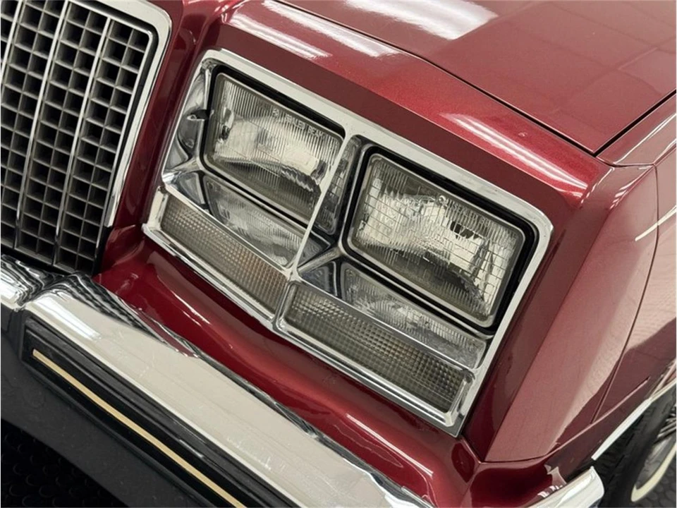 1982 Buick Riviera 4th-7th Gen - Image 13 of 31