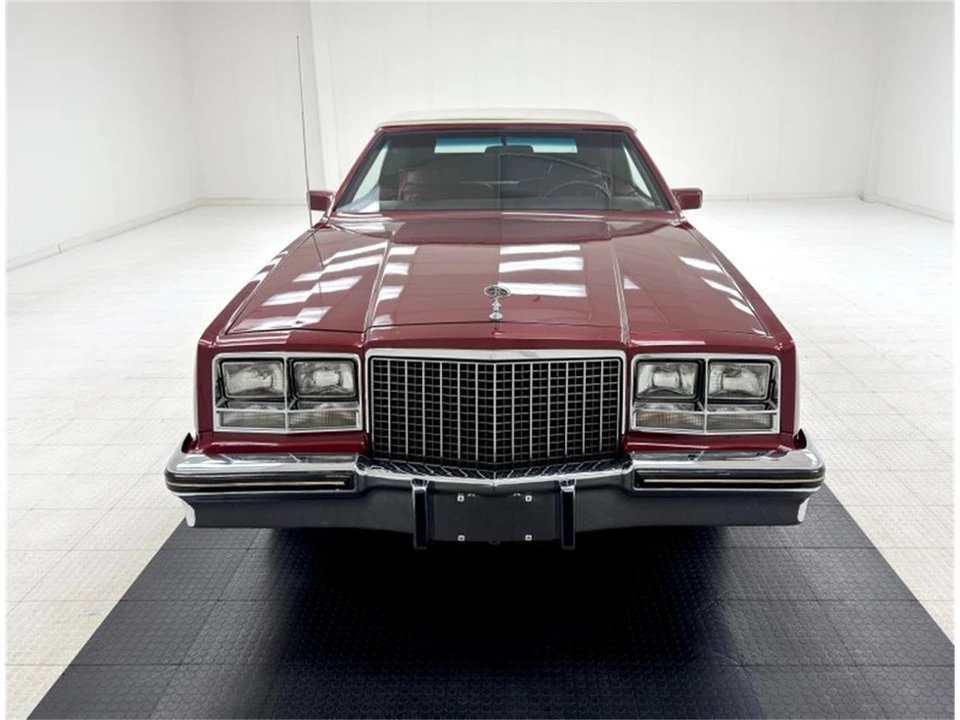 1982 Buick Riviera 4th-7th Gen - Image 11 of 31