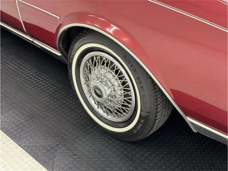 1982 Buick Riviera 4th-7th Gen - Image 20 of 31