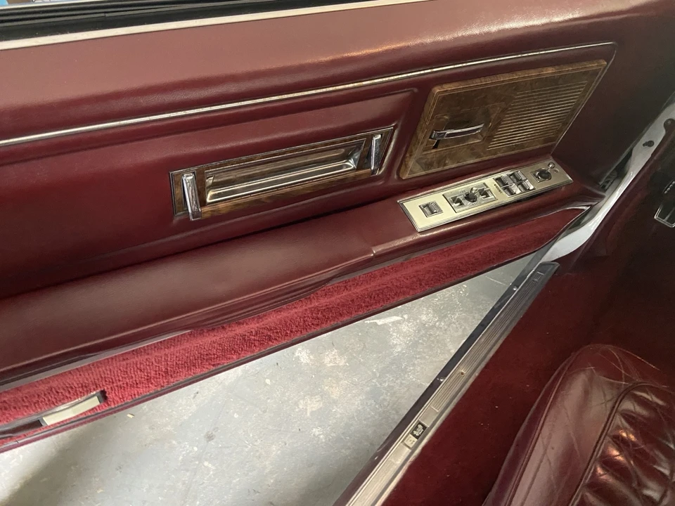 1982 Buick Riviera 4th-7th Gen - Image 15 of 26