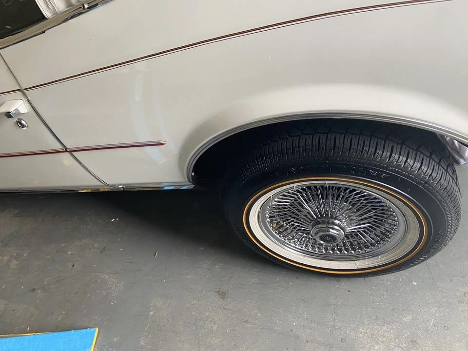 1982 Buick Riviera 4th-7th Gen - Image 18 of 26