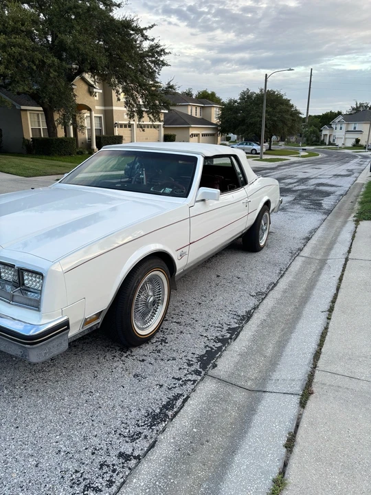 1982 Buick Riviera 4th-7th Gen - Image 8 of 26