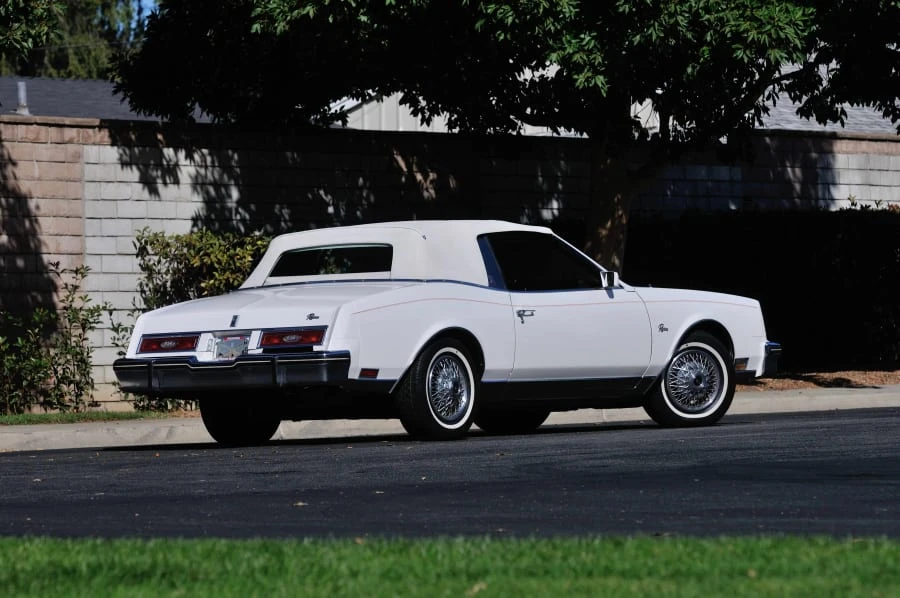 1982 Buick Riviera 4th-7th Gen - Image 3 of 12